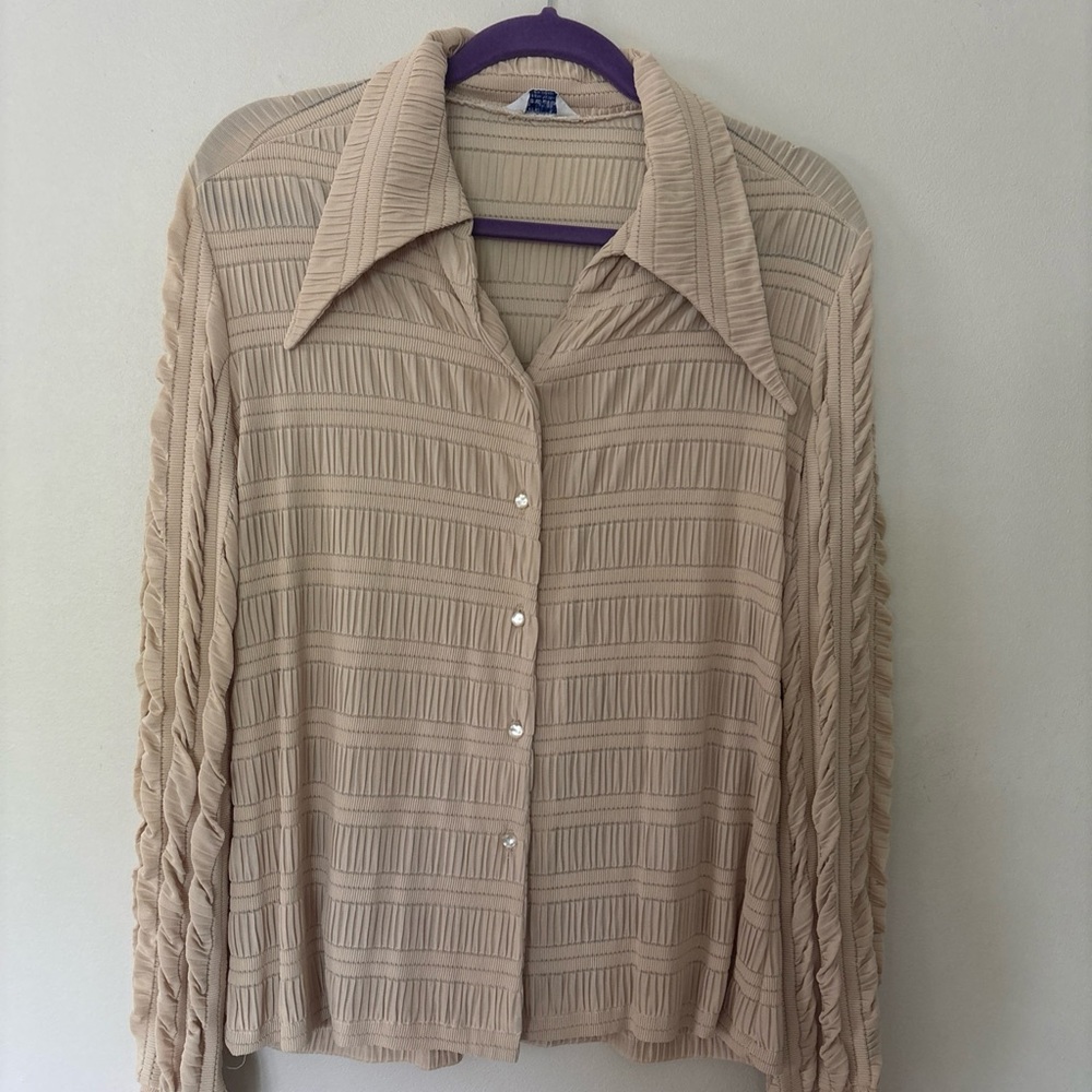VTG 60s-70s Tan Cream Ruched Button Down Shirt USA New York ILGWU -FLAWLESS COND